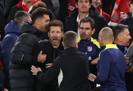 Simeone Attributes Altercation with Supporter on Being Abused Throughout the Match’