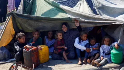 Cataclysmic Conditions in Gaza City while Military Forces Advance