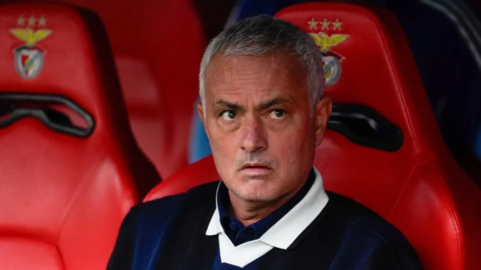 Jose Mourinho Announced as Head of SL Benfica