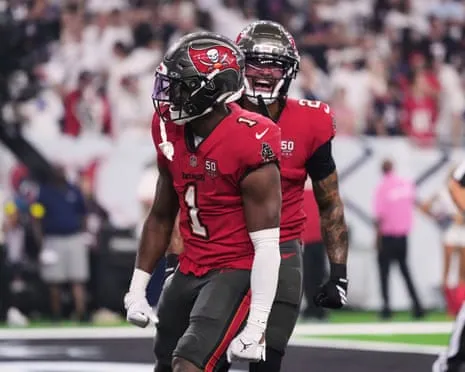 Last-Minute Baker Mayfield Magic Delivers Nail-Biting Triumph Over Texans