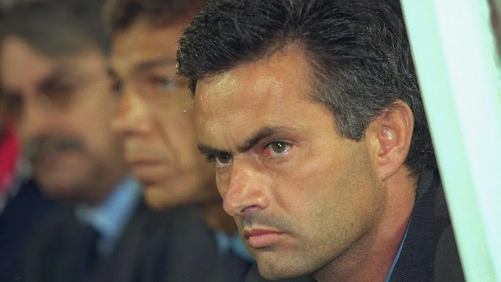 Jose Mourinho Returns at SL Benfica After Two and a Half Decades: Revered Yet Risky?