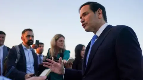 US Secretary of Foreign Affairs Launches Israeli Settler-Led Historical Site in Jerusalem