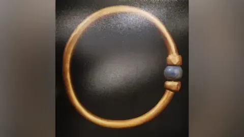 Egypt's Authorities Confirm Ancient Bracelet Has Been Taken and Melted Down