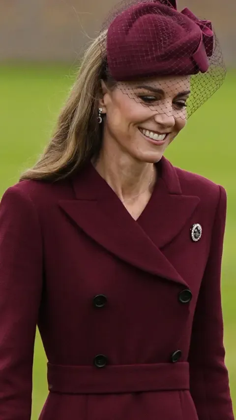 Melania’s Headpiece, Catherine’s Plumed Pin and Additional Remarkable Outfits So Far